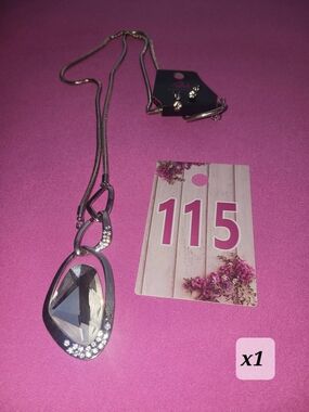 paparazzi silver clear crystal pendant necklace